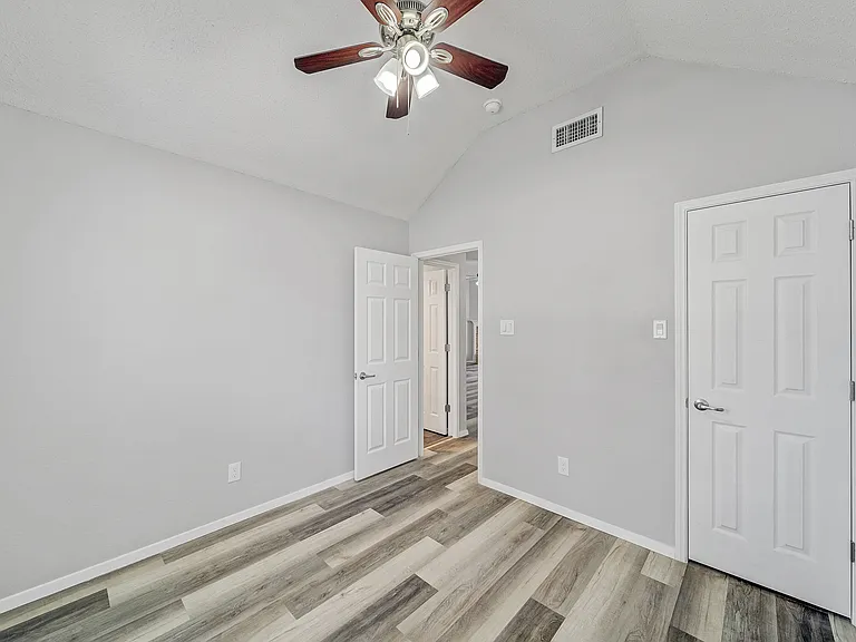 3300 Tommy Hays Dr — Photo 11