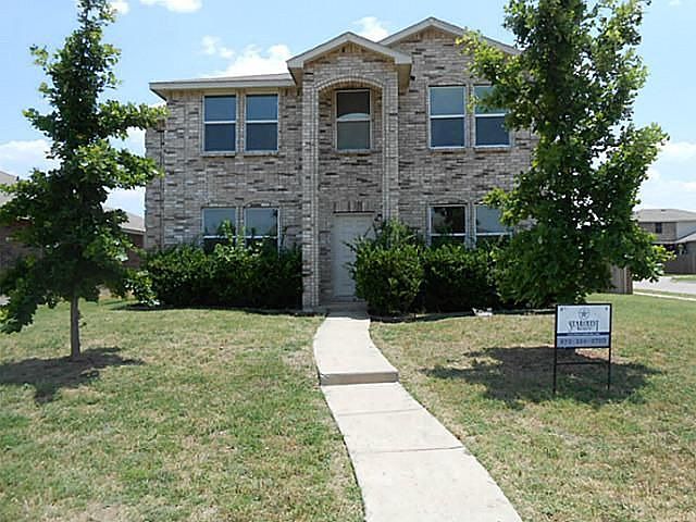 1st image of 1032 Bumble Bee Dr