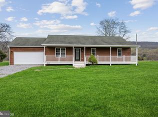 1825 Pine Grove Rd, Berkeley Springs, WV 25411