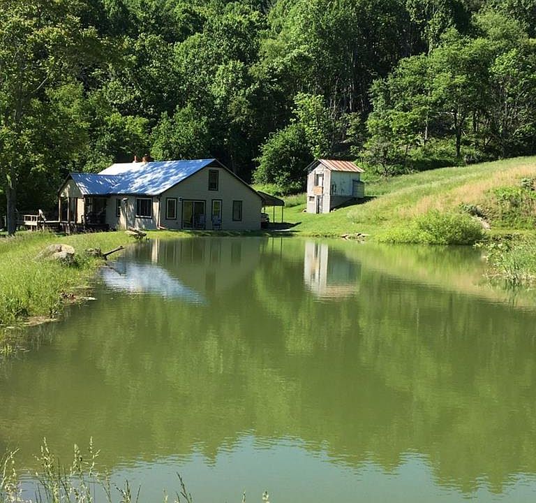 1st image of 300 Kritter Crossing Ln