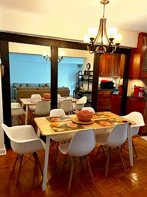 Sold by AVENUE 8 INC | media 3