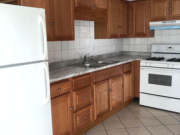 4th image of 10451 Doris Ct APT Ge