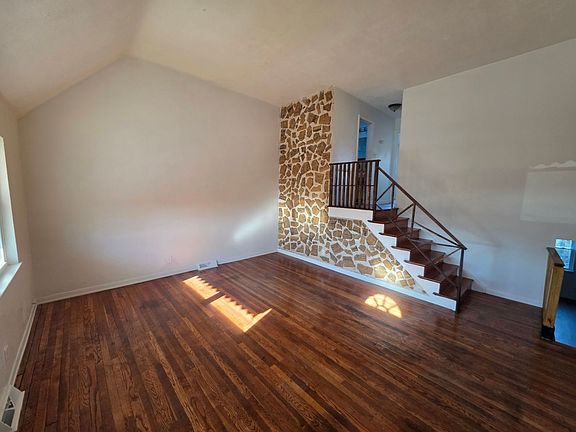 2nd image of 1321 E 23rd St