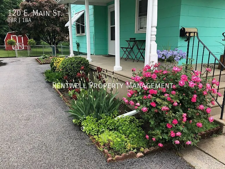 120 E Main St #9 — Photo 20