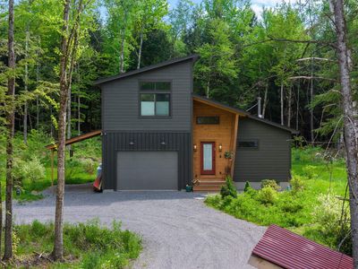 27 Hanley Lane, Essex Junction, VT, 05452