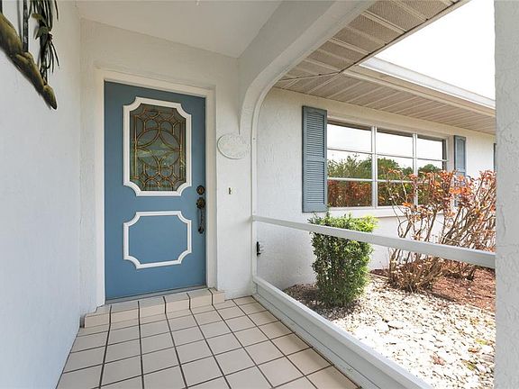 2nd image of 7274 Maguire Ln