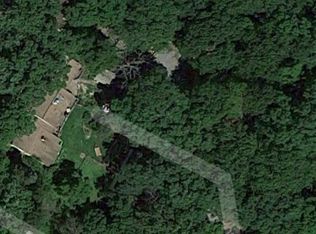 Old Log Rd, Harpers ferry, WV 25425