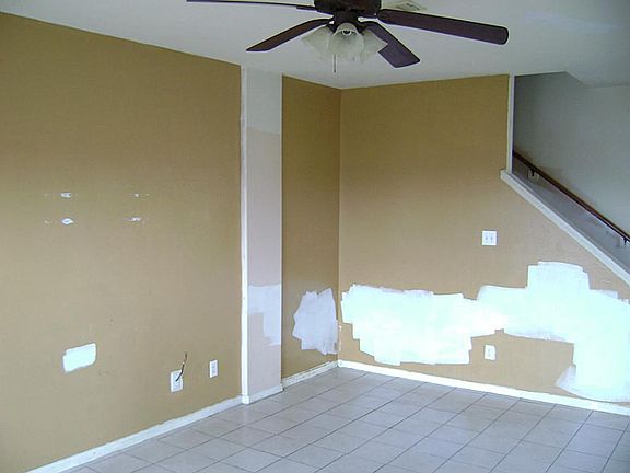 4th image of 11624 Champions Green Dr