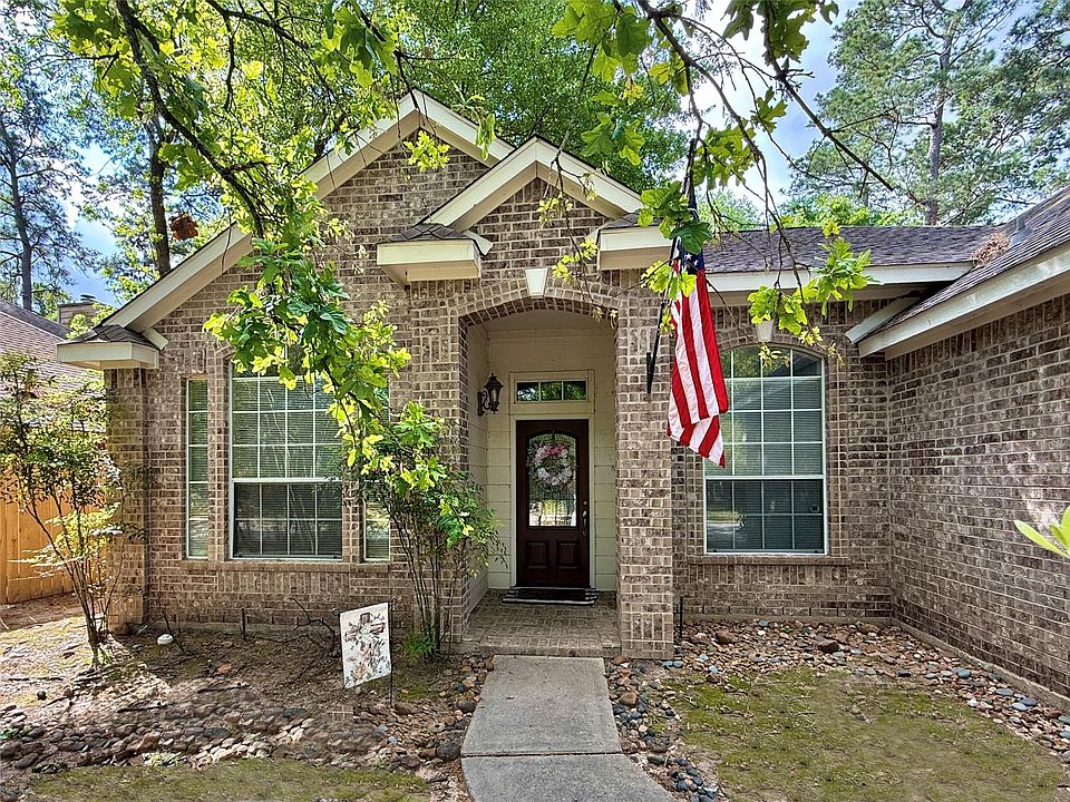 1st image of 176 S Hollylaurel Cir