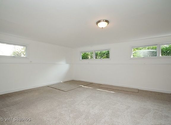 5th image of 15714 W Birchwood Ln