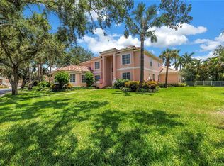 4930 Sandpiper Ln S, Saint Petersburg, FL 33711