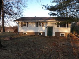 9103 N Trigger Rd, Edwards, IL 61528