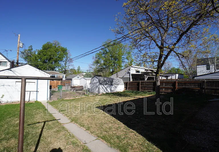 2425 S Humboldt St — Photo 30