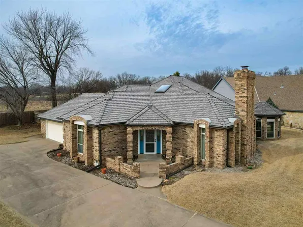 7 Fawn Ln, Ponca City, OK 74604