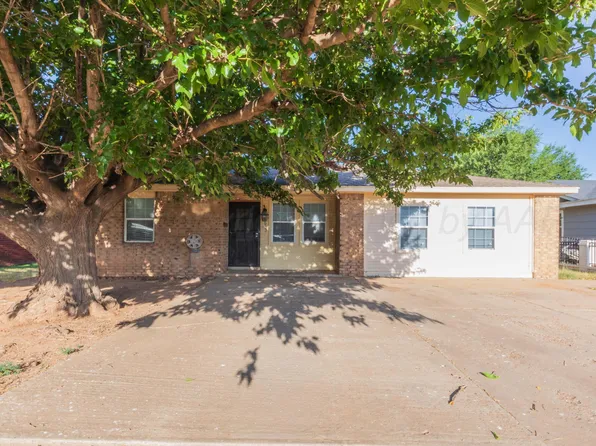 2033 Iris St, Amarillo, TX 79107
