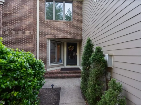 32 Lenox Ct, Montville Twp., NJ 07045
