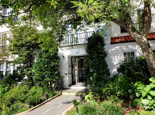 25 Sagamore Rd APT 2L, Bronxville, NY 10708