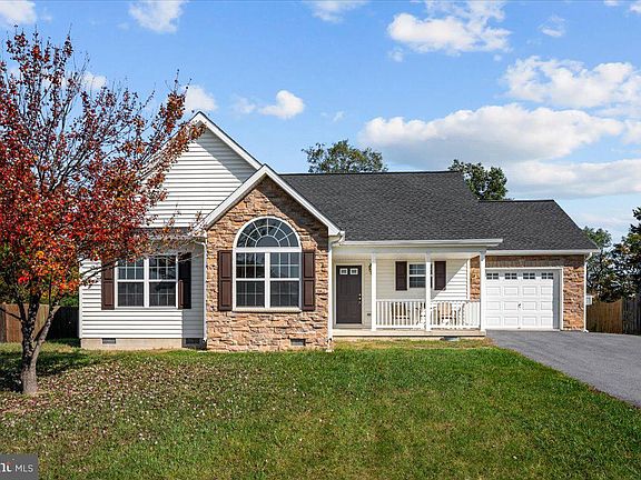 2nd image of 324 Marlowe Dr