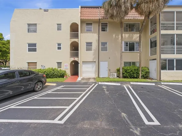 2700 Riverside Dr APT 302-B, Coral Springs, FL 33065