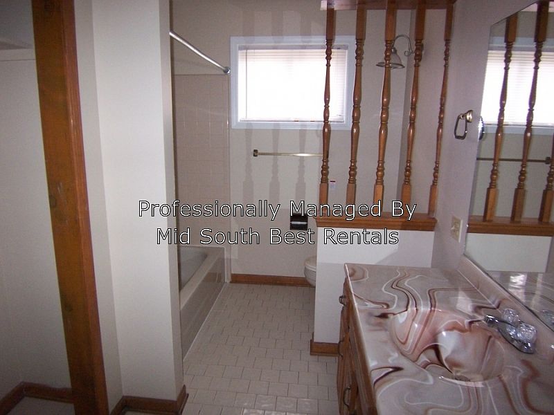 2nd image of 1982 Alta Vista Dr