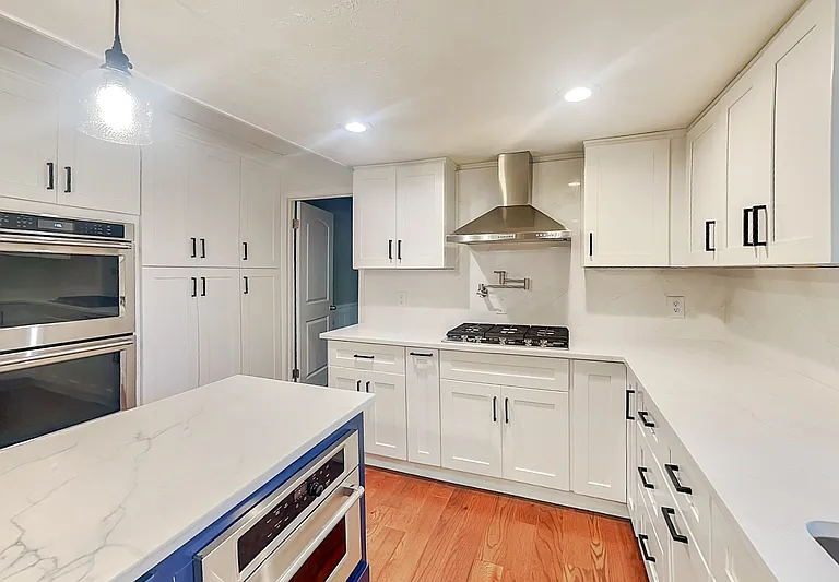 4623 Huntridge Dr NE — Photo 4