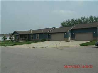 1st image of 718 Fern Dr