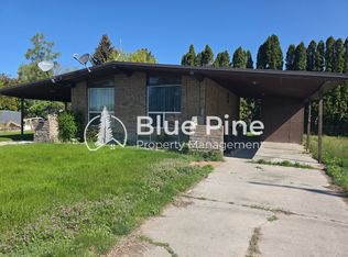 225 E Fir St #B, Shelley, ID 83274