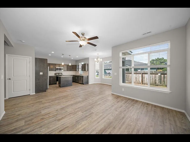 18315 E Desmet Ave — Photo 2