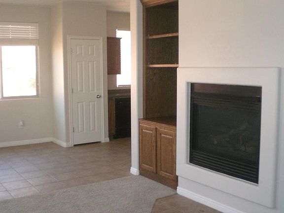 4th image of 954 N Slow Creek Ln