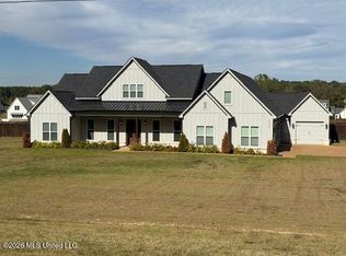 2332 Slocum Rd, Hernando, MS 38632