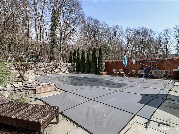 3rd image of 6 Weekeepeemee Road