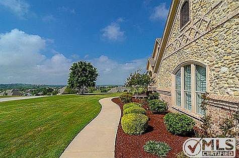 3rd image of 3617 N Bay Breeze Ln