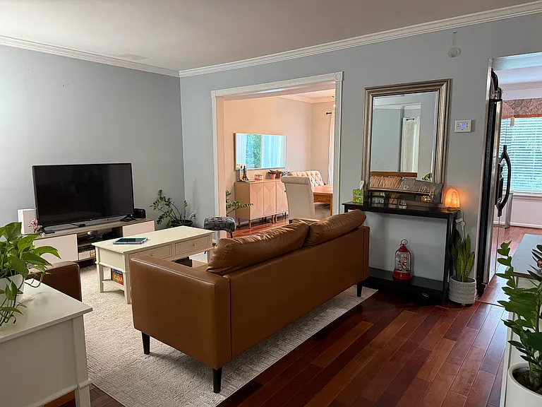 10624 Muirfield Dr — Photo 3