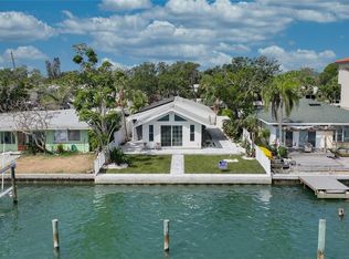 8635 Boca Ciega Dr, Saint Pete Beach, FL 33706