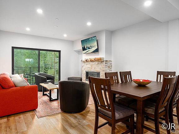 5th image of 377 Lions Gate Dr #102