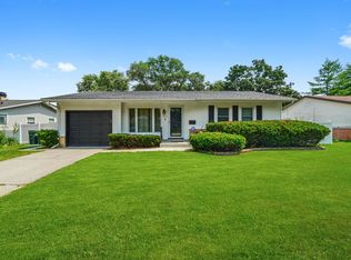 1013 Cedar Ln, Elk Grove Village, IL 60007