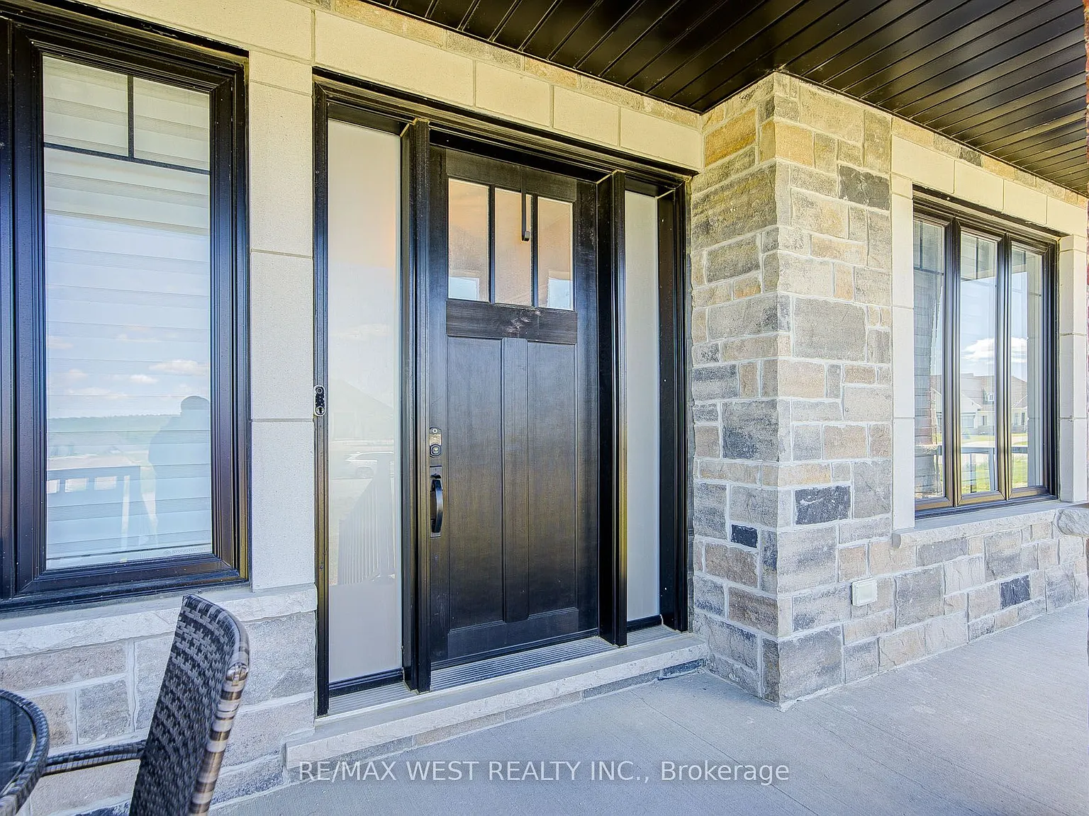 6 bed, $6,000 — Photo 2