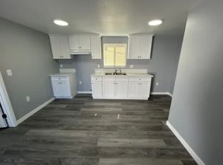 1132 E Hyde Park Blvd #1/2, Inglewood, CA 90302