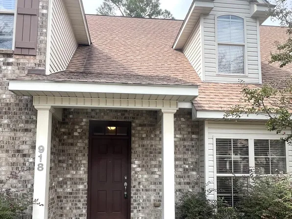 918 Jefferson Dr, Gulfport, MS