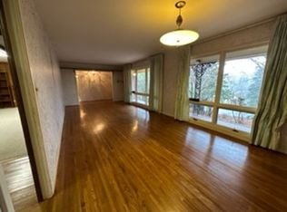 3320 Sandhurst Rd, Mountain Brook, AL 35223