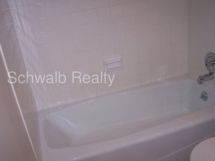 2nd image of 8919 Burt St APT 307