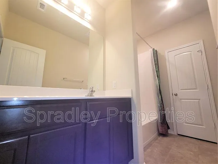 4617 Abergavenny Dr — Photo 7