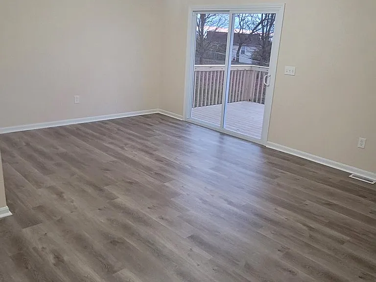 1115 Kims Ln — Photo 3