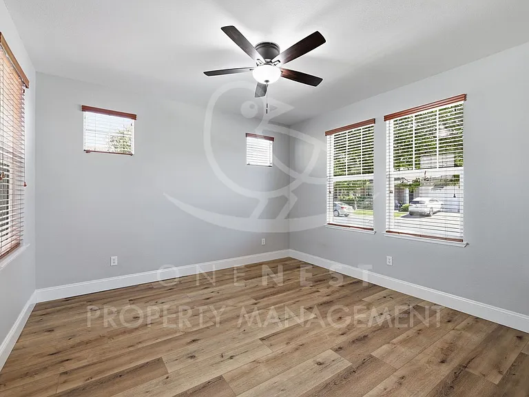 2127 Ranch View Dr — Photo 9