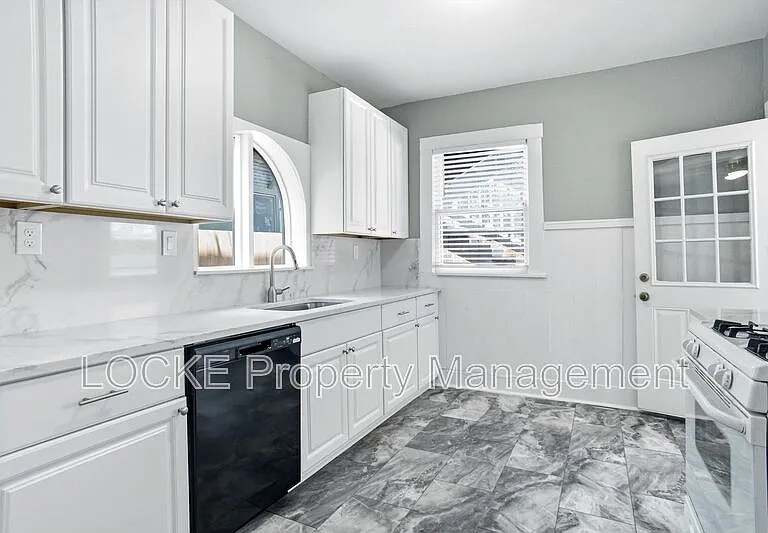1807 Lipscomb St — Photo 8