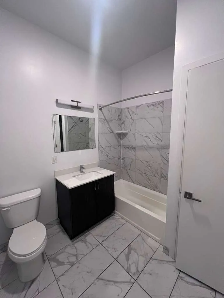 1 bed, 676 sqft, $2,000 — Photo 4
