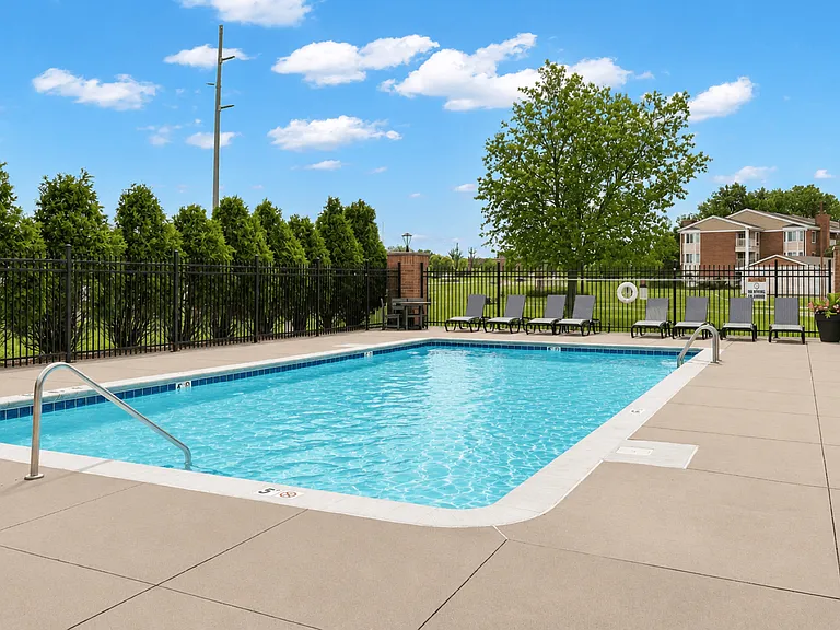 Cinnamon Ridge Apartments — Photo 42