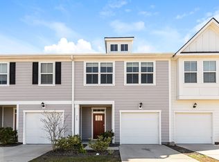 715 Trotters Ln, Moncks Corner, SC 29461