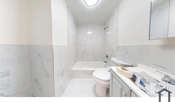 165 Fulton St #2 — Photo 6