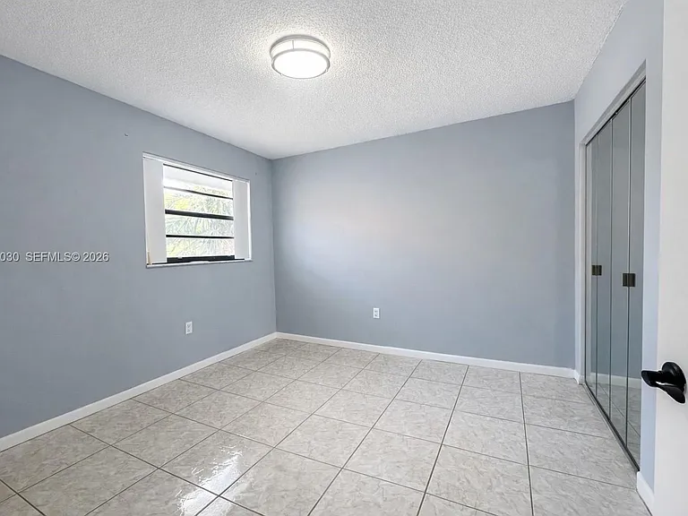 550 SW 115th Ave #310F — Photo 7